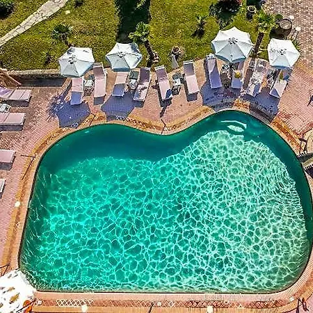 Jenny, Siviri Hotel 3*