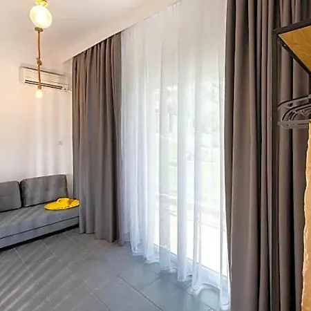 Hotel Jenny, Siviri 3*